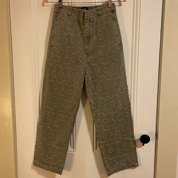 BDG Ella Tufted Flower Chinos - Picture 7 of 9